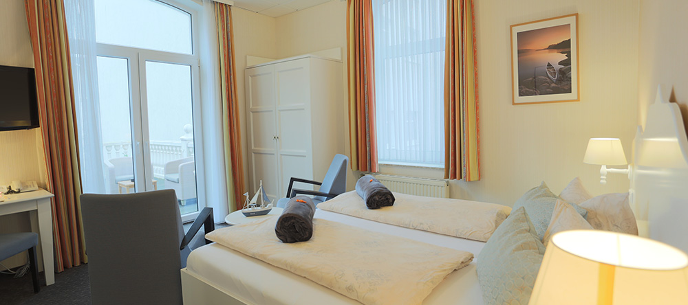 Hotel Strandvilla Janine - Doppelzimmer Komfort mit Balkon